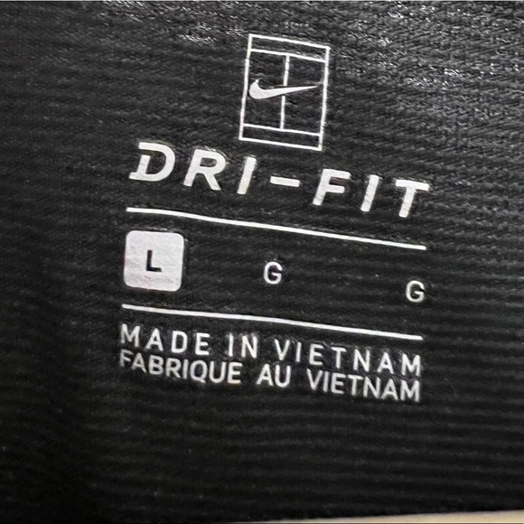 Rafa Nadal Academy Nike T-Shirt - Picture 7 of 7